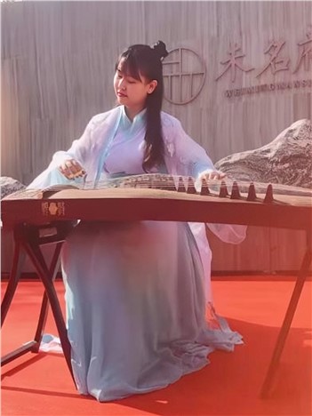 赵莎莎