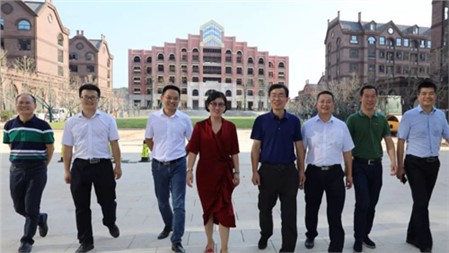 领导关怀|城陵矶新港区管委会党工委书记黄俊钧一行调研岳阳郡华学校