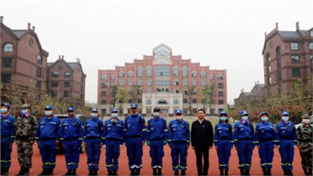 “硬核”防护，蓝天救援队用行动温暖郡园｜岳阳郡华学校微周刊（3.30—4.5）