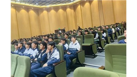 追光而遇，沐光而行|高二年级十月联考表彰大会