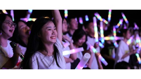 “夏”一站，青春不说再见！