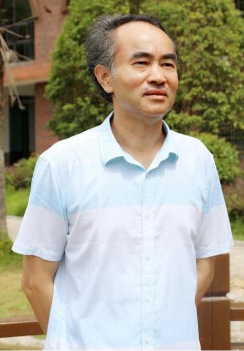 彭庆舟